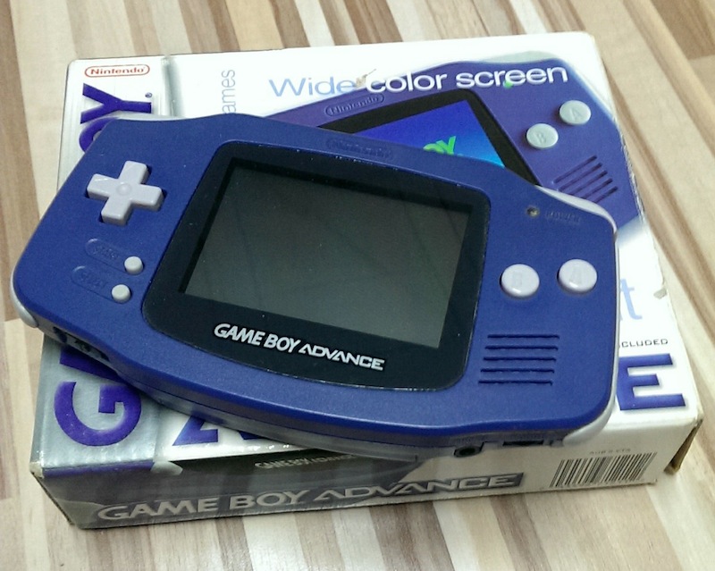 Nintendo Game Boy advance indigo Boxed - Retro Games Collector